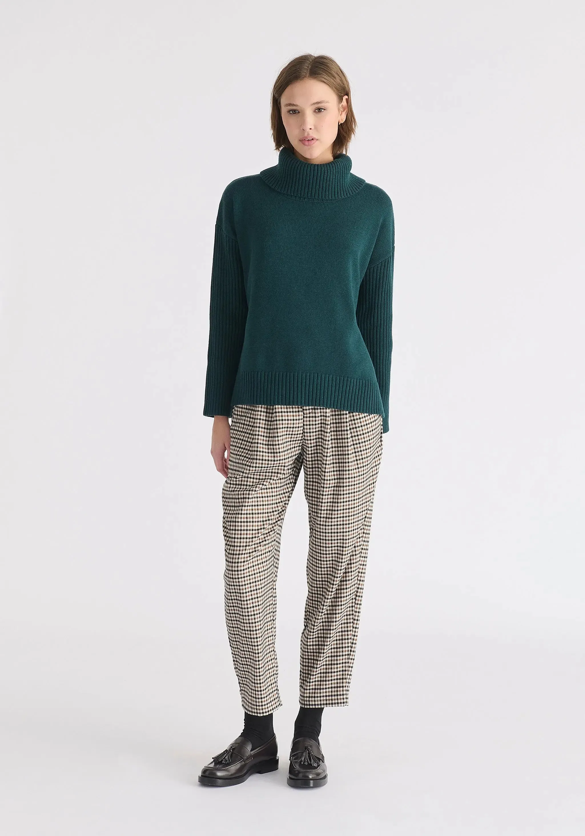 Green Polo Neck Jumper With Ribbed Details