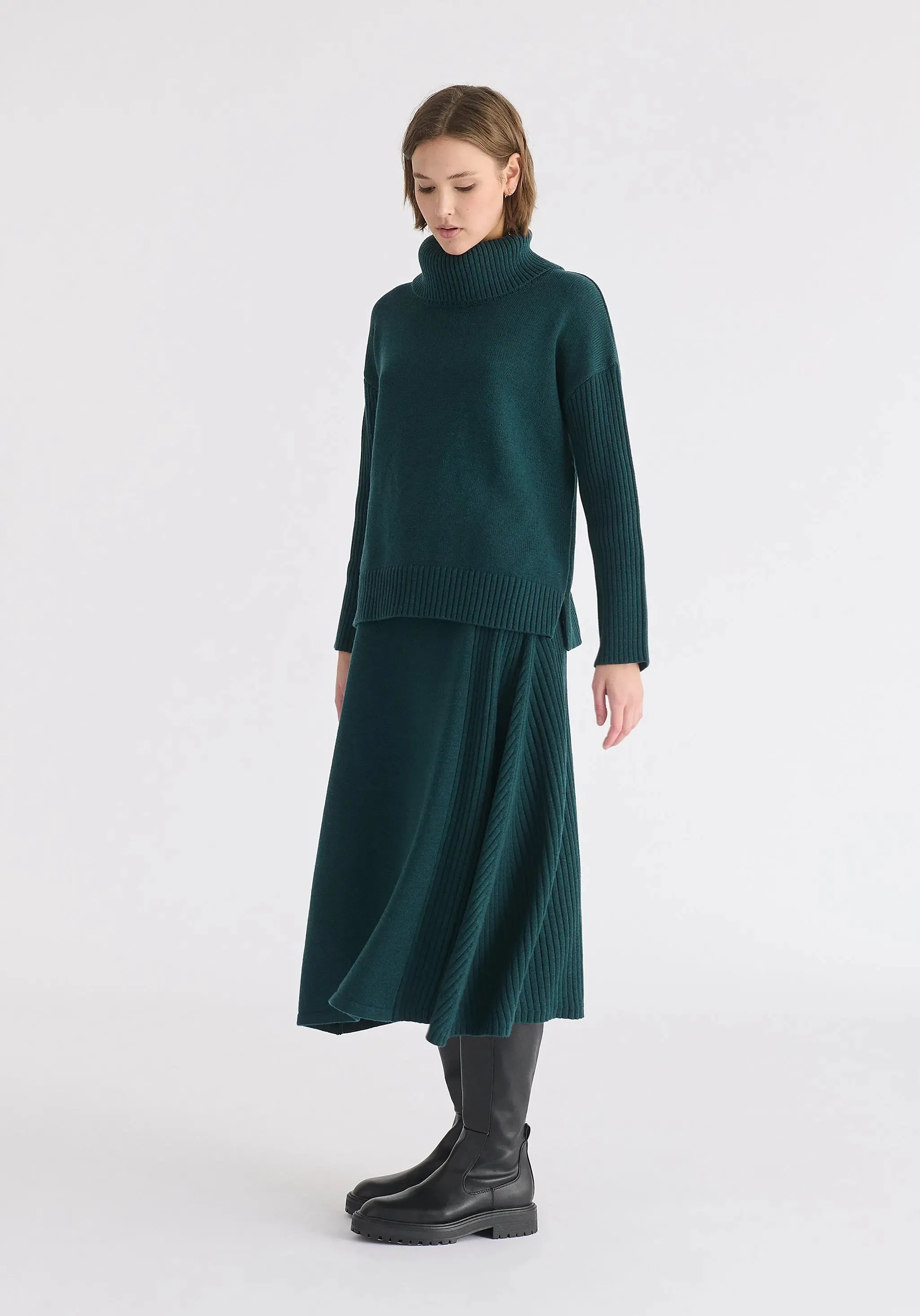 Green Polo Neck Jumper With Ribbed Details