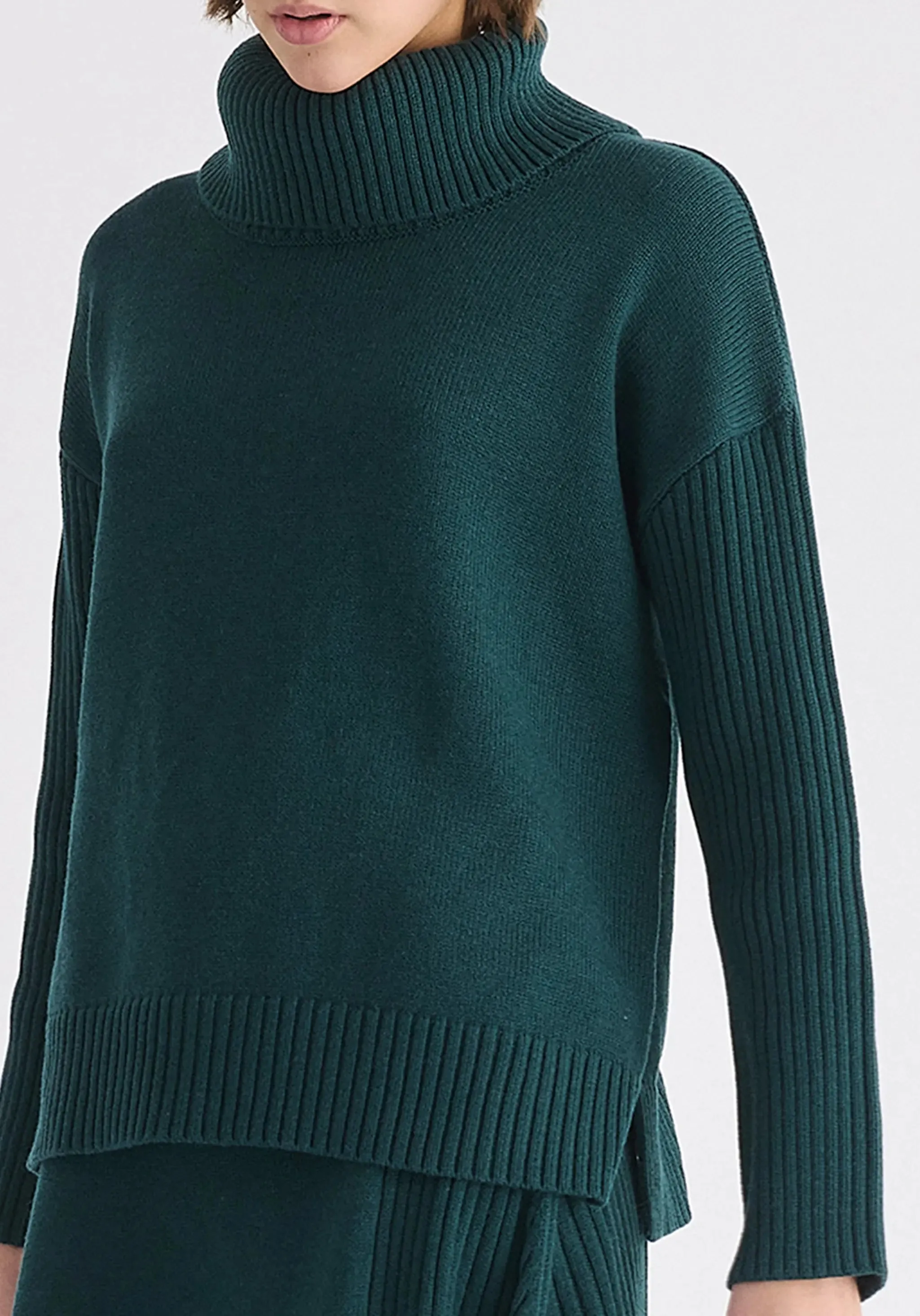 Green Polo Neck Jumper With Ribbed Details