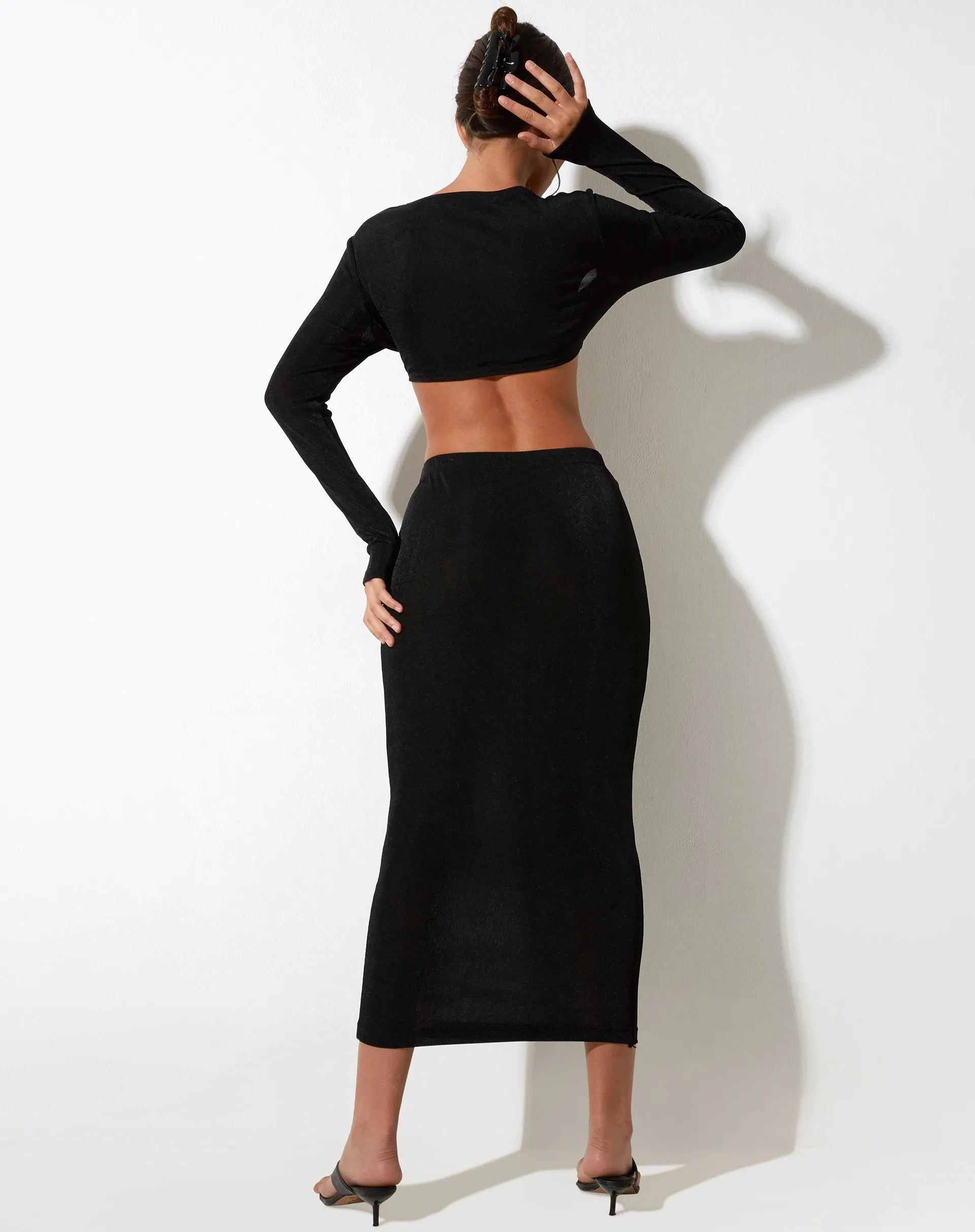 Rindang Midi Skirt in Crepe Black